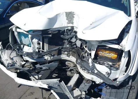 2014 Toyota Tacoma Prerunner V6 z USA, uszkodzony, nr VIN 3TMJU4GN9EM173456